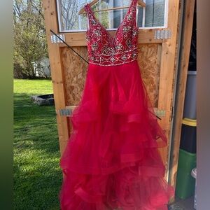 Designer Panoply Red Carpet Ready Formal Dress Chiffon Layers & Detail Sz 10